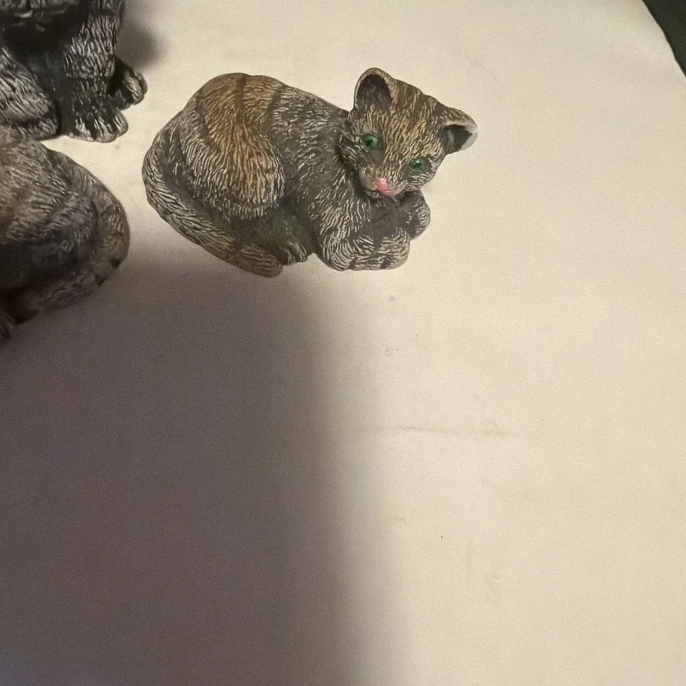 Three PIece Tabby Cat Kitten Figures Green Eyed 2.5